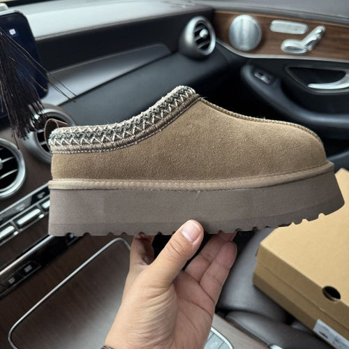 Platform Women's Slippers Genuine Suede Slip-on Warm Furry Shoes